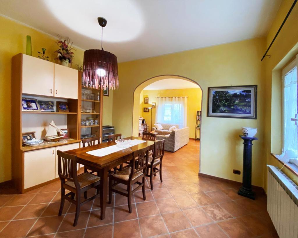 Bed and Breakfast La Madonnina Querceta Zewnętrze zdjęcie